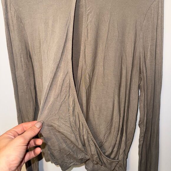 Brownish Long Sleeve Top - Picture 2 of 3